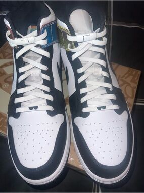 Jordan 1 Mid Heat Reactive Size 11